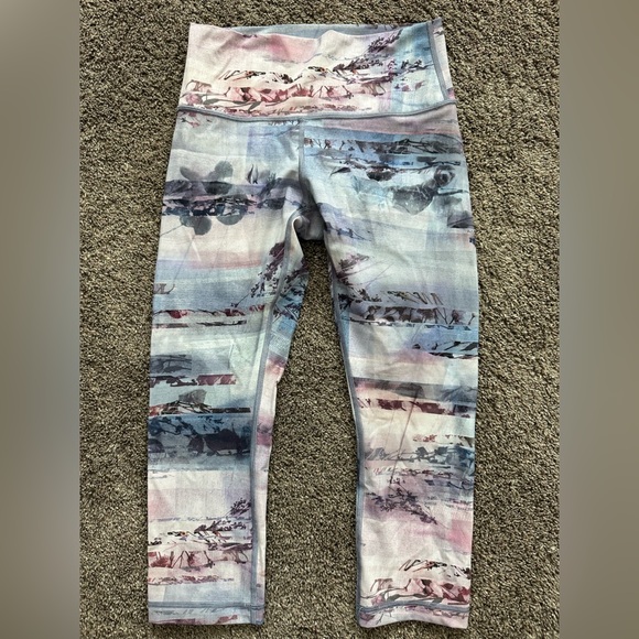 Lululemon Athletica Wunder Under leggings size 6 NWOT - Picture 1 of 3
